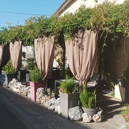 L' Auberge Campagnarde, Lourdes Poueyferré Kültér fotó