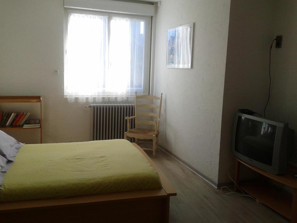 L' Auberge Campagnarde, Lourdes Poueyferré Kültér fotó